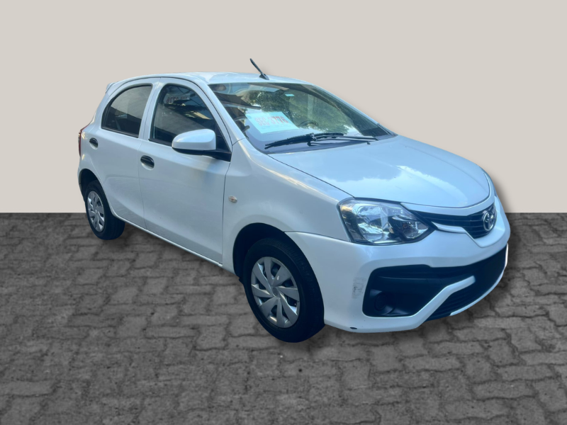 Foto de Toyota ETIOS X 1.5 6M/T 5P