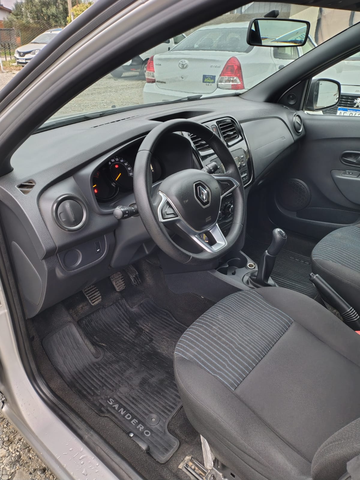 Renault SANDERO PH2 LIFE 1.6