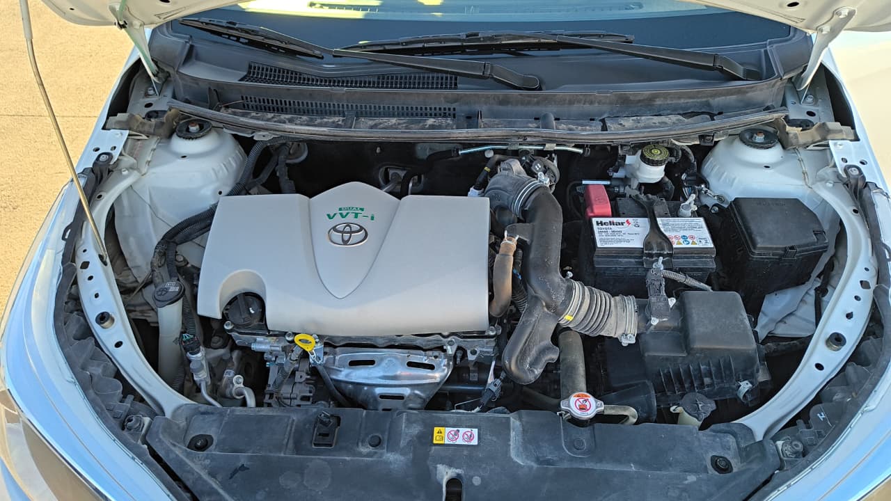Toyota YARIS XLS 1.5 6M/T 4P