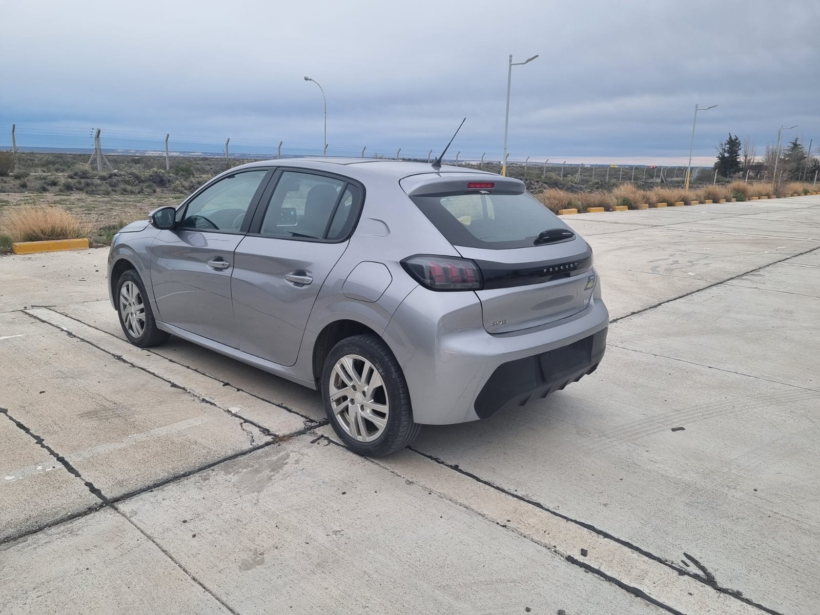 Peugeot 208 Active Pack 1.6L Tiptronic AM23.5