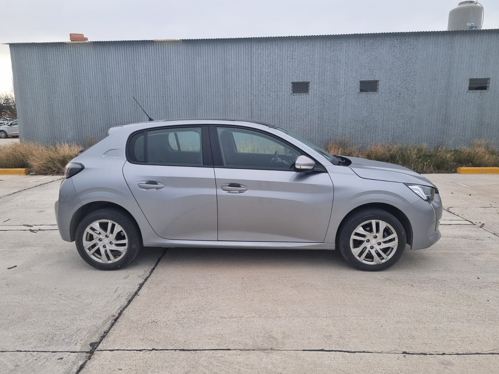 Peugeot 208 Active Pack 1.6L Tiptronic AM23.5