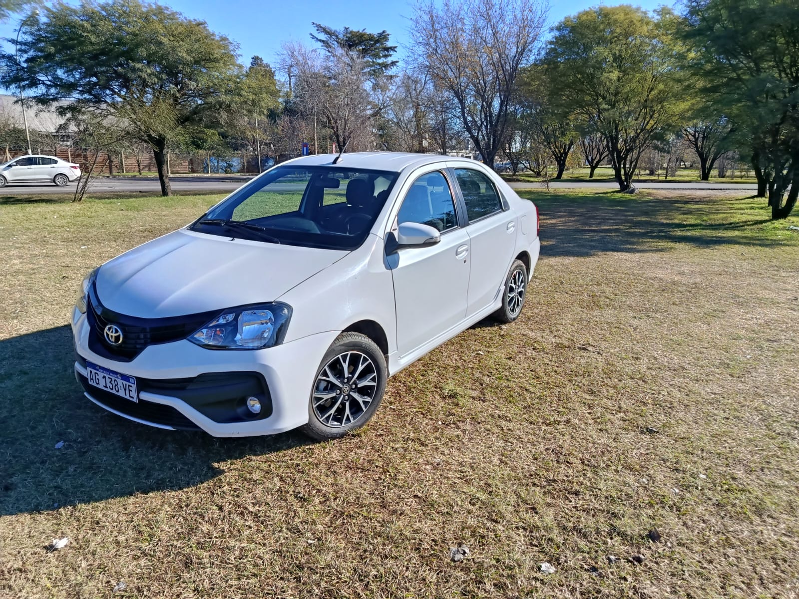 Toyota ETIOS XLS PACK 1.5 4A/T 4P
